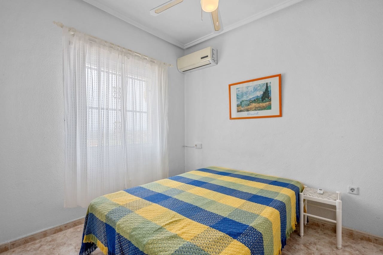 3 quarto Casa em Banda para venda em Ciudad Quesada com piscina - 209 000 € (Ref: 9920030)