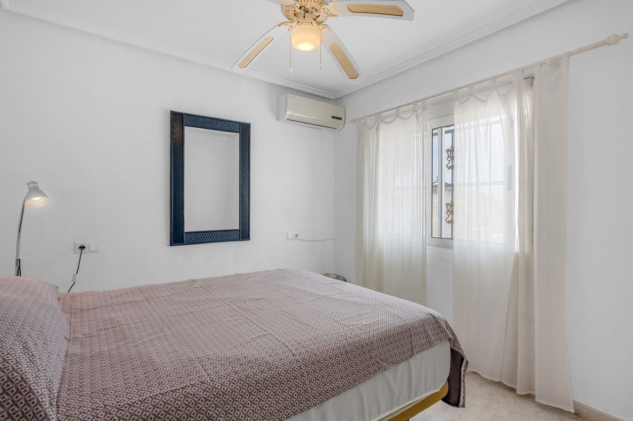 3 quarto Casa em Banda para venda em Ciudad Quesada com piscina - 209 000 € (Ref: 9920030)