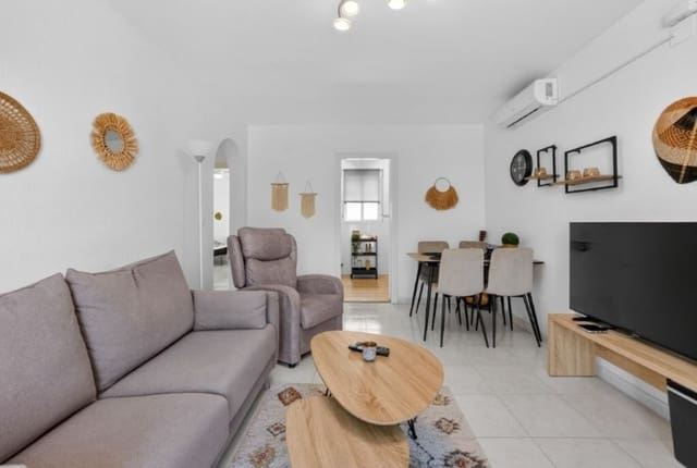 2 makuuhuone Kattohuoneisto myytävänä paikassa El Molino, Torrevieja mukana uima-altaan - 144 000 € (Ref: 9921850)