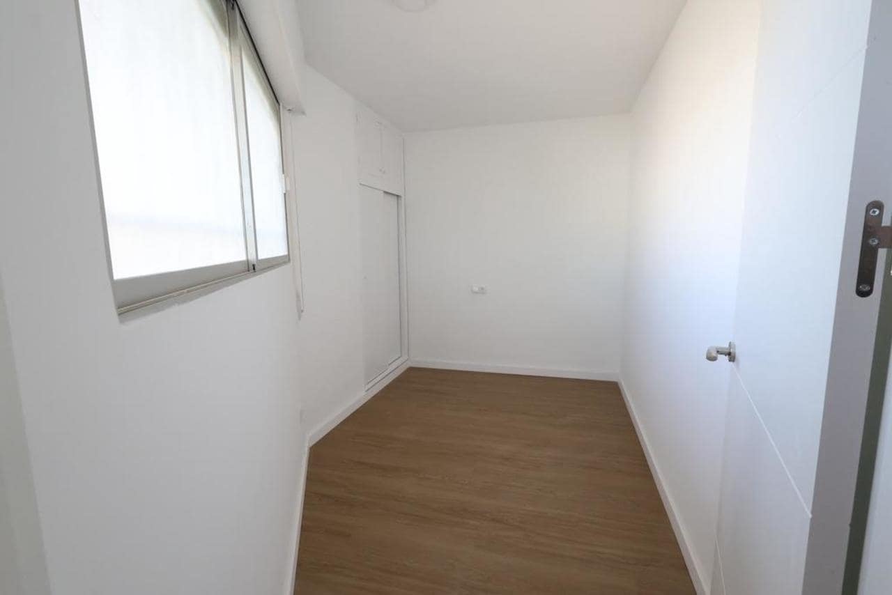 3 bedroom Apartment for sale in Orihuela Costa - € 295,000 (Ref: 9921851)