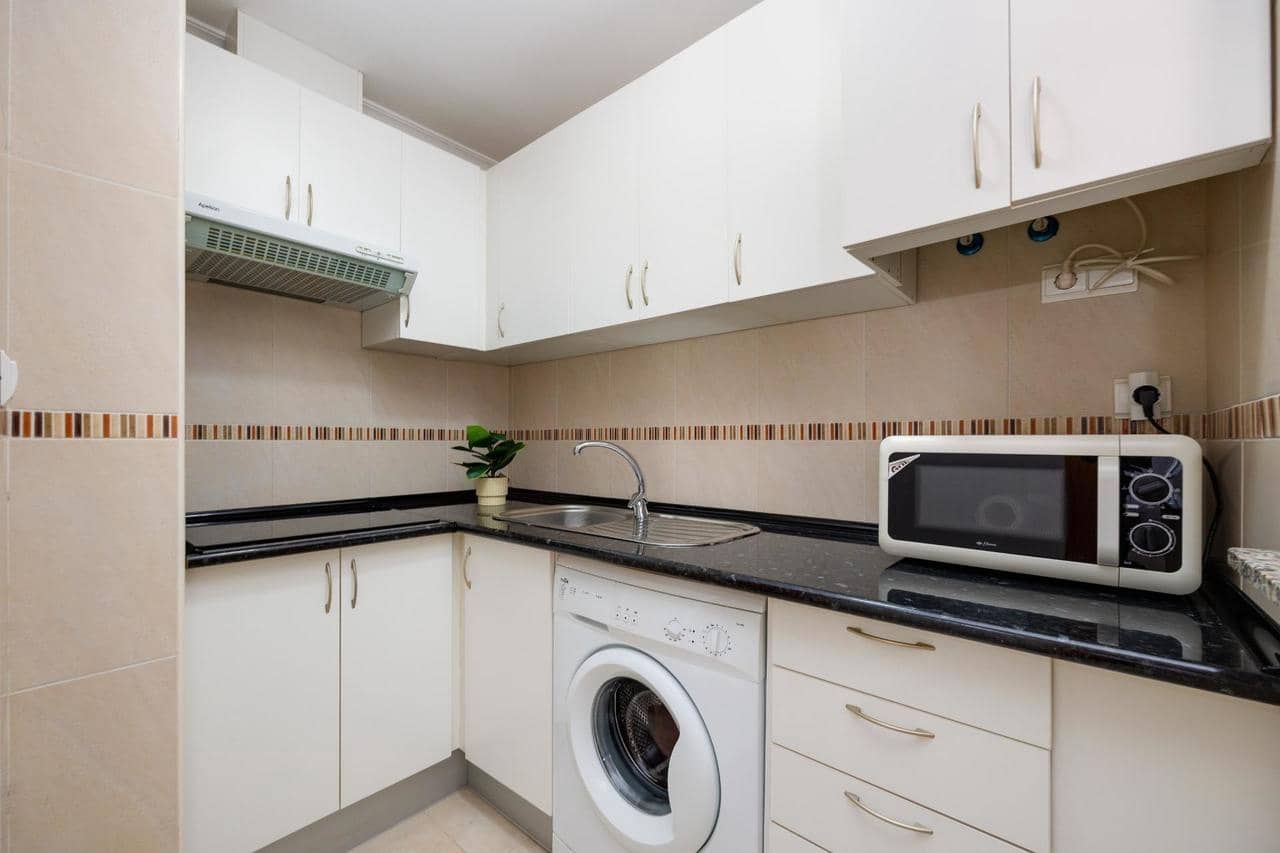 1 chambre Penthouse à vendre à Torrevieja - 140 000 € (Ref: 9926897)