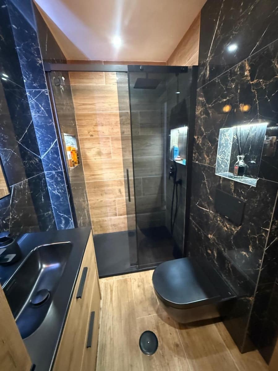 1 soveværelse Lejlighed til salg i Torrevieja med swimmingpool - € 129.000 (Ref: 9926900)