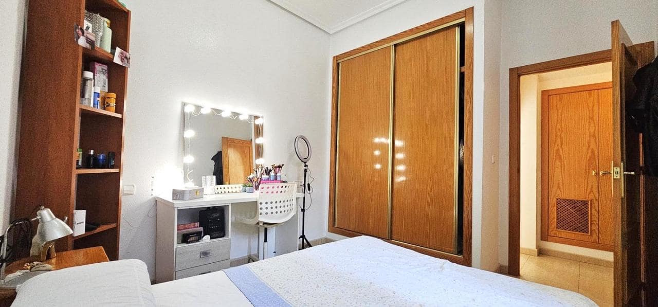 2 bedroom Townhouse for sale in San Pedro del Pinatar - € 148,500 (Ref: 9926905)