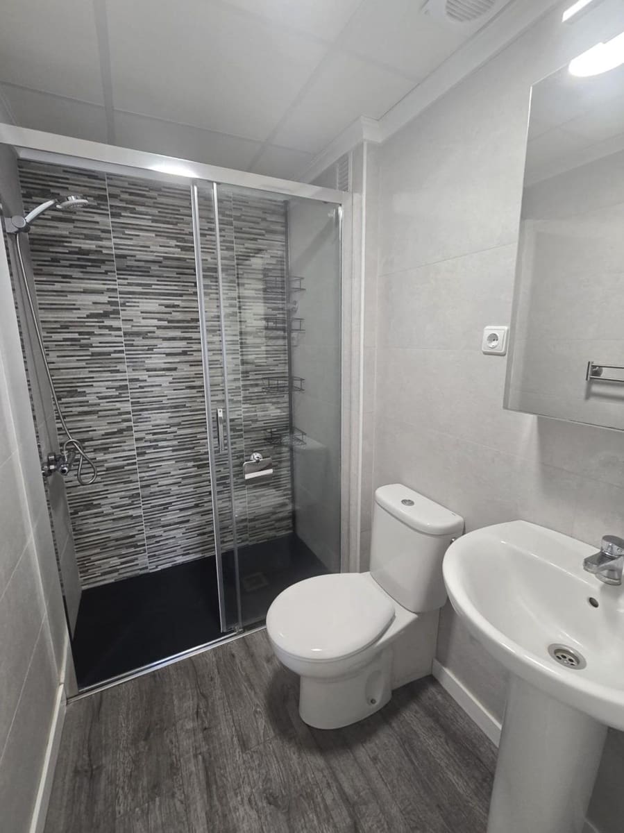 2 makuuhuone Huoneisto myytävänä paikassa Torrevieja - 165 000 € (Ref: 9926910)