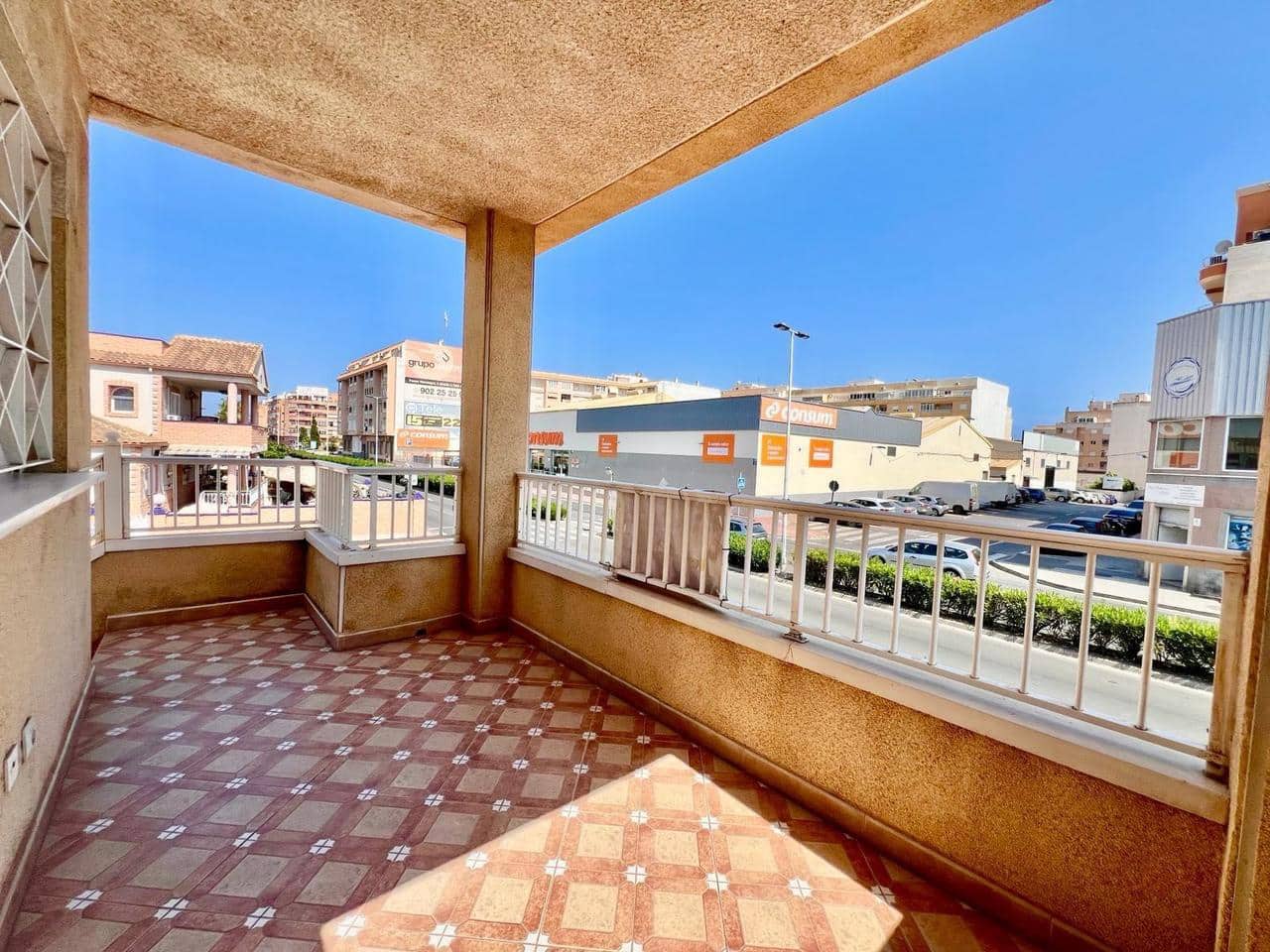 2 chambre Bungalow à vendre à Torrevieja avec piscine - 149 900 € (Ref: 9928887)