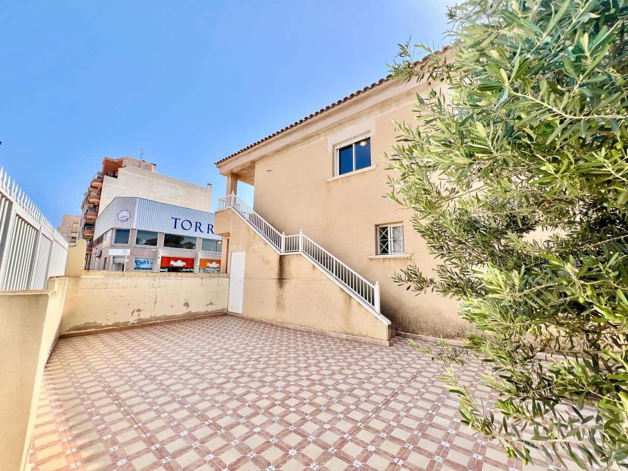 2 chambre Bungalow à vendre à Torrevieja avec piscine - 149 900 € (Ref: 9928887)