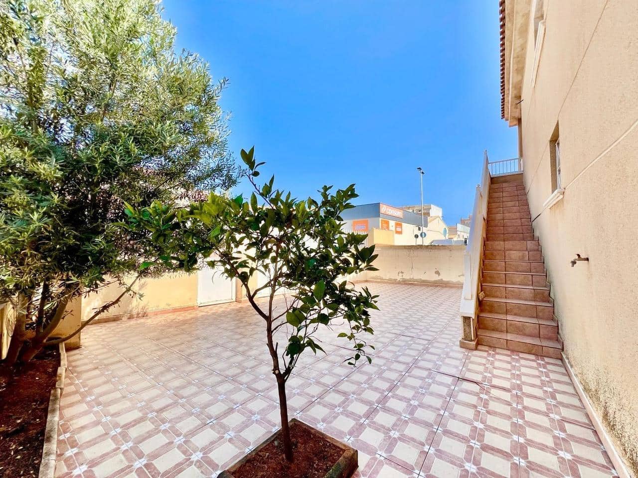 2 chambre Bungalow à vendre à Torrevieja avec piscine - 149 900 € (Ref: 9928887)