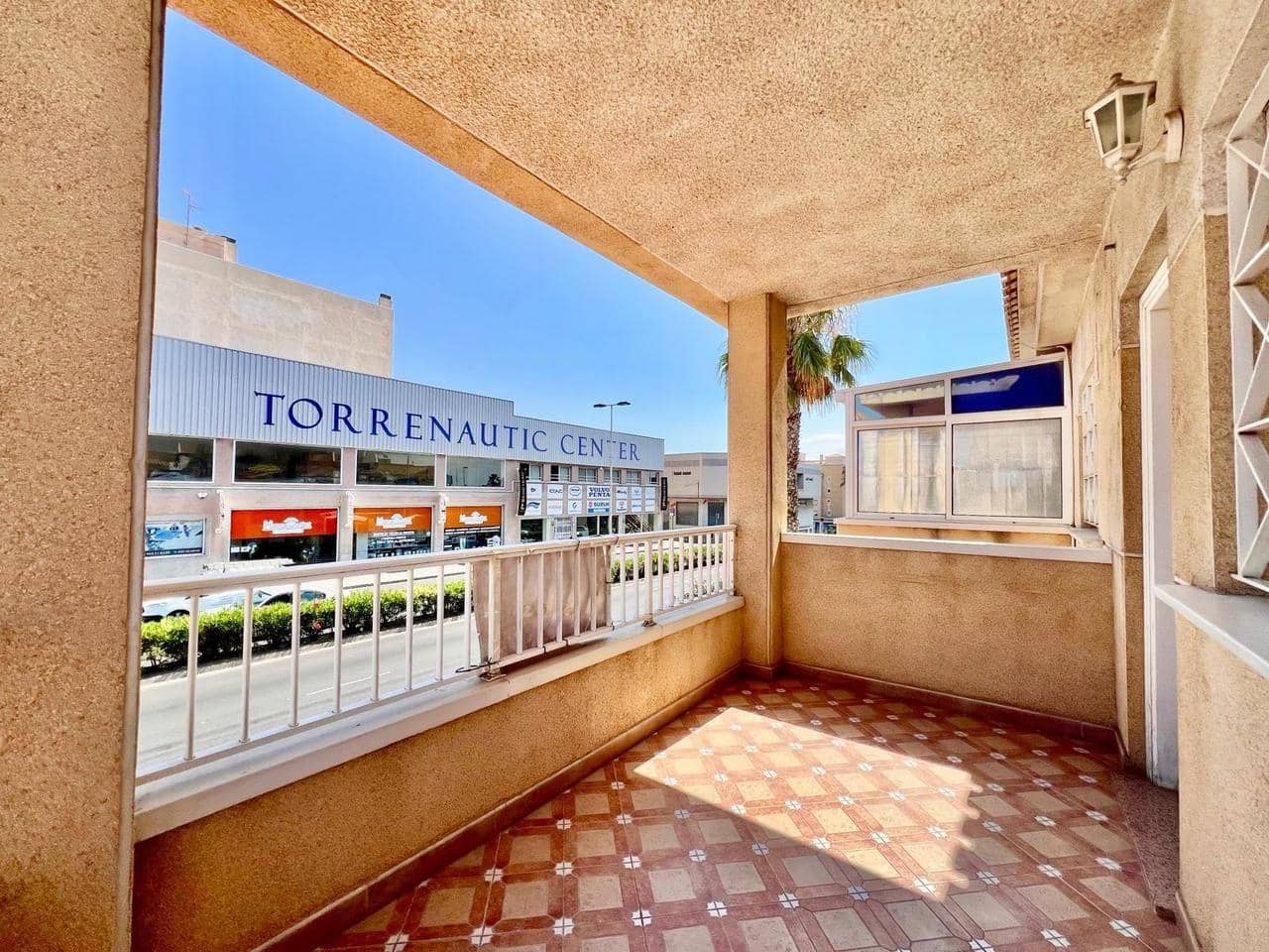 2 chambre Bungalow à vendre à Torrevieja avec piscine - 149 900 € (Ref: 9928887)