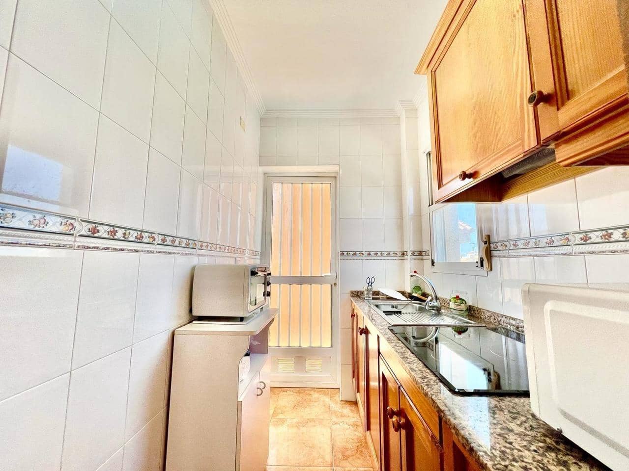2 chambre Bungalow à vendre à Torrevieja avec piscine - 149 900 € (Ref: 9928887)