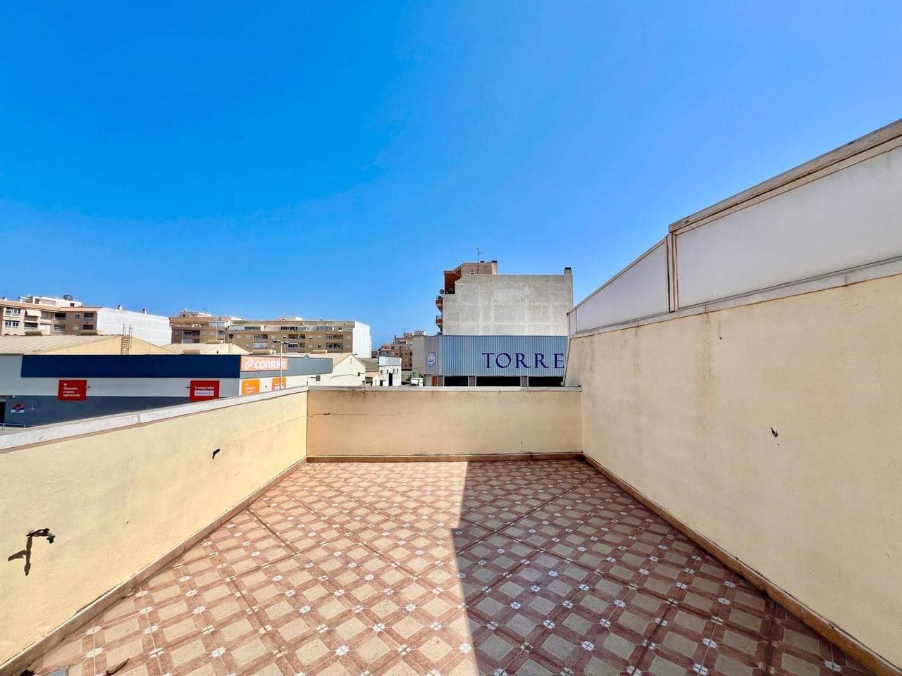 2 chambre Bungalow à vendre à Torrevieja avec piscine - 149 900 € (Ref: 9928887)