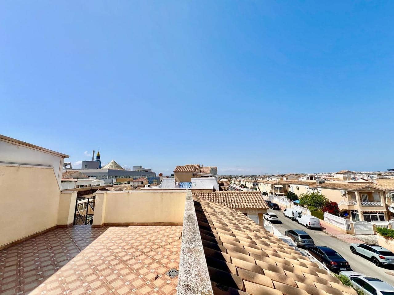 2 chambre Bungalow à vendre à Torrevieja avec piscine - 149 900 € (Ref: 9928887)