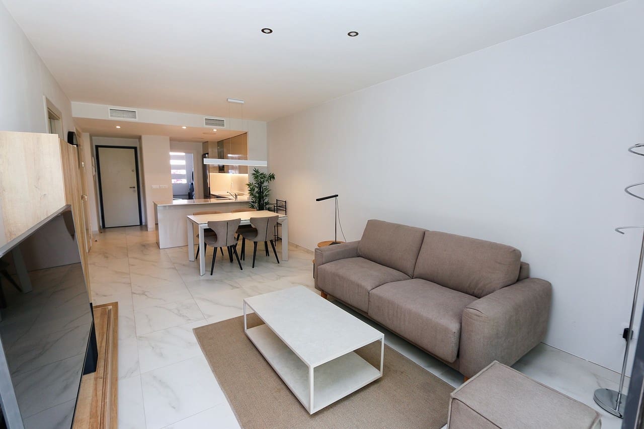 2 soverom Leilighet til salgs i Playa Flamenca med garasje - € 425 000 (Ref: 9928891)