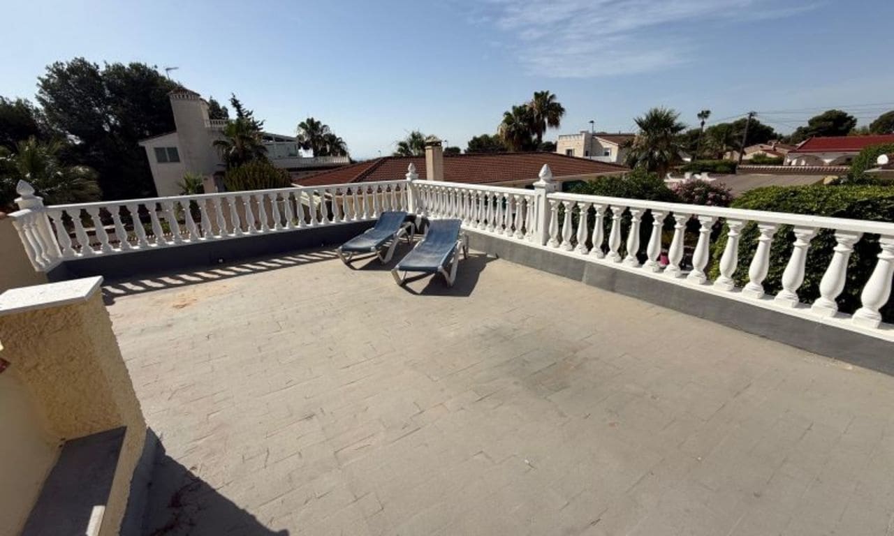 4 soveværelse Villa til salg i Pinar de Campoverde - € 429.000 (Ref: 9928893)