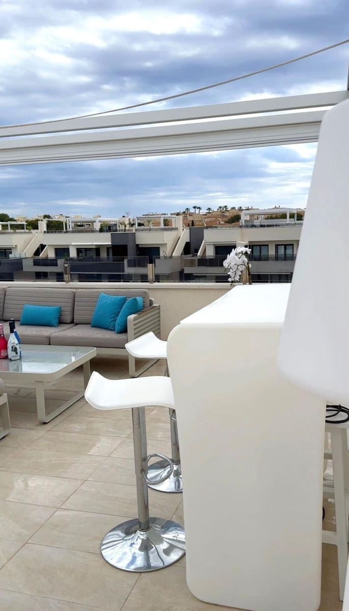3 Zimmer Penthouse zu verkaufen in Orihuela Costa mit Pool - 539.000 € (Ref: 9930350)