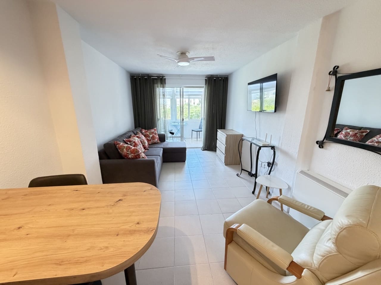 Leilighet til salgs i Pilar de la Horadada - € 79 995 (Ref: 9930359)