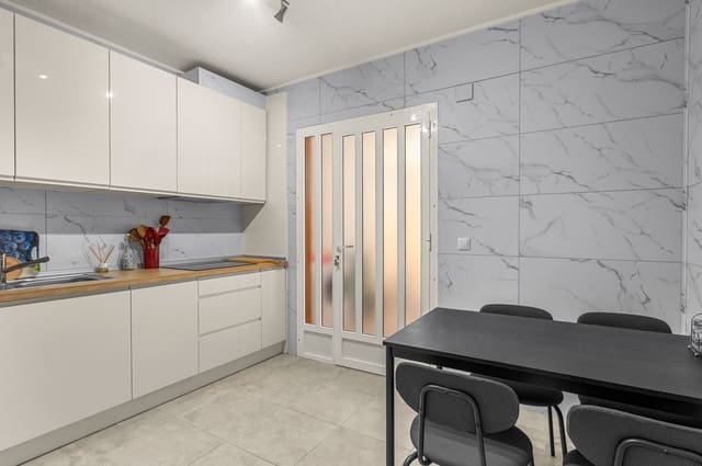 3 soveværelse Lejlighed til salg i Los Urrutias, Cartagena - € 150.000 (Ref: 9931275)