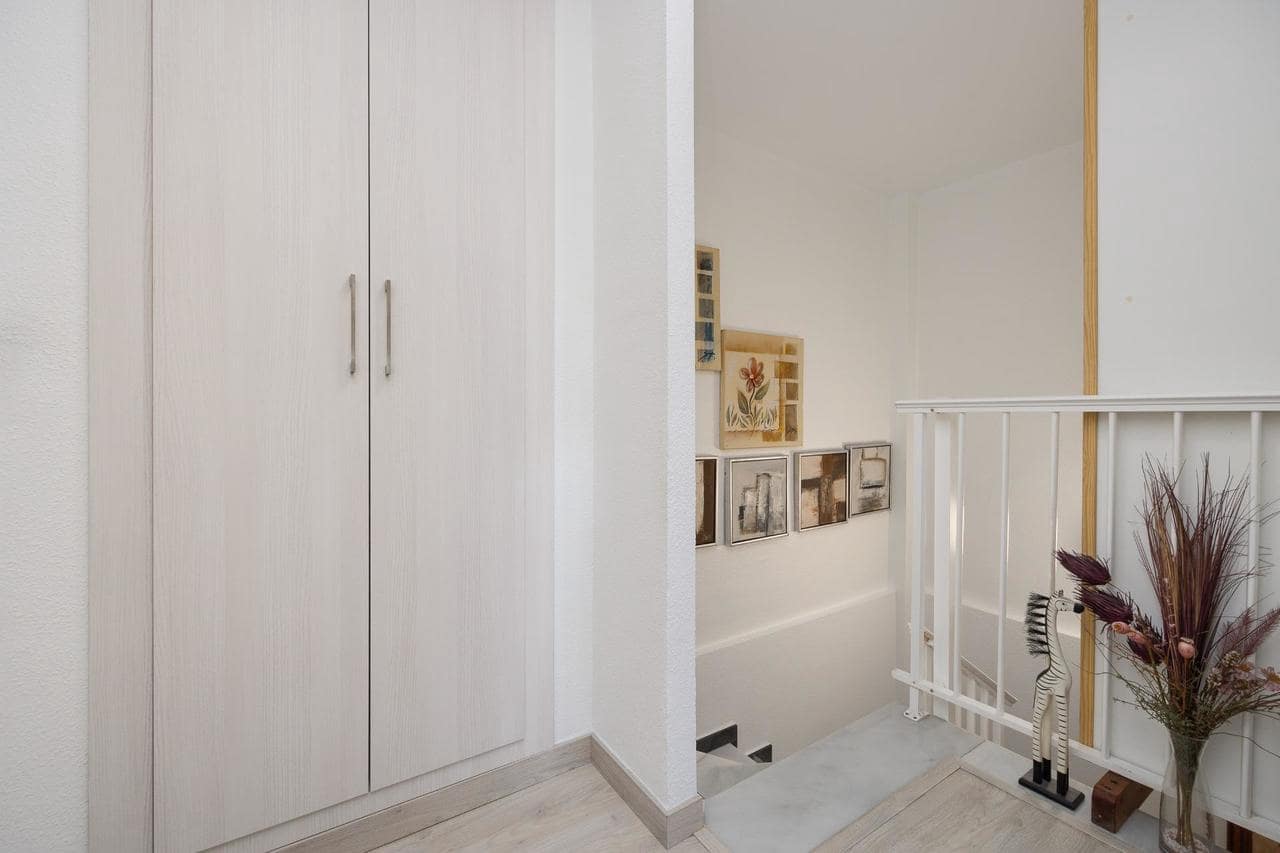 2 chambre Maison de Ville à vendre à Torrevieja avec piscine - 185 000 € (Ref: 9931280)