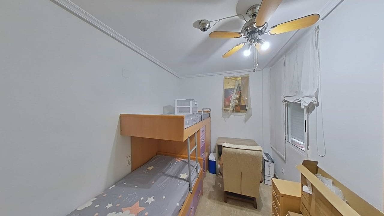 4 camera da letto Appartamento in vendita in Torrevieja - 171.000 € (Rif: 9935971)