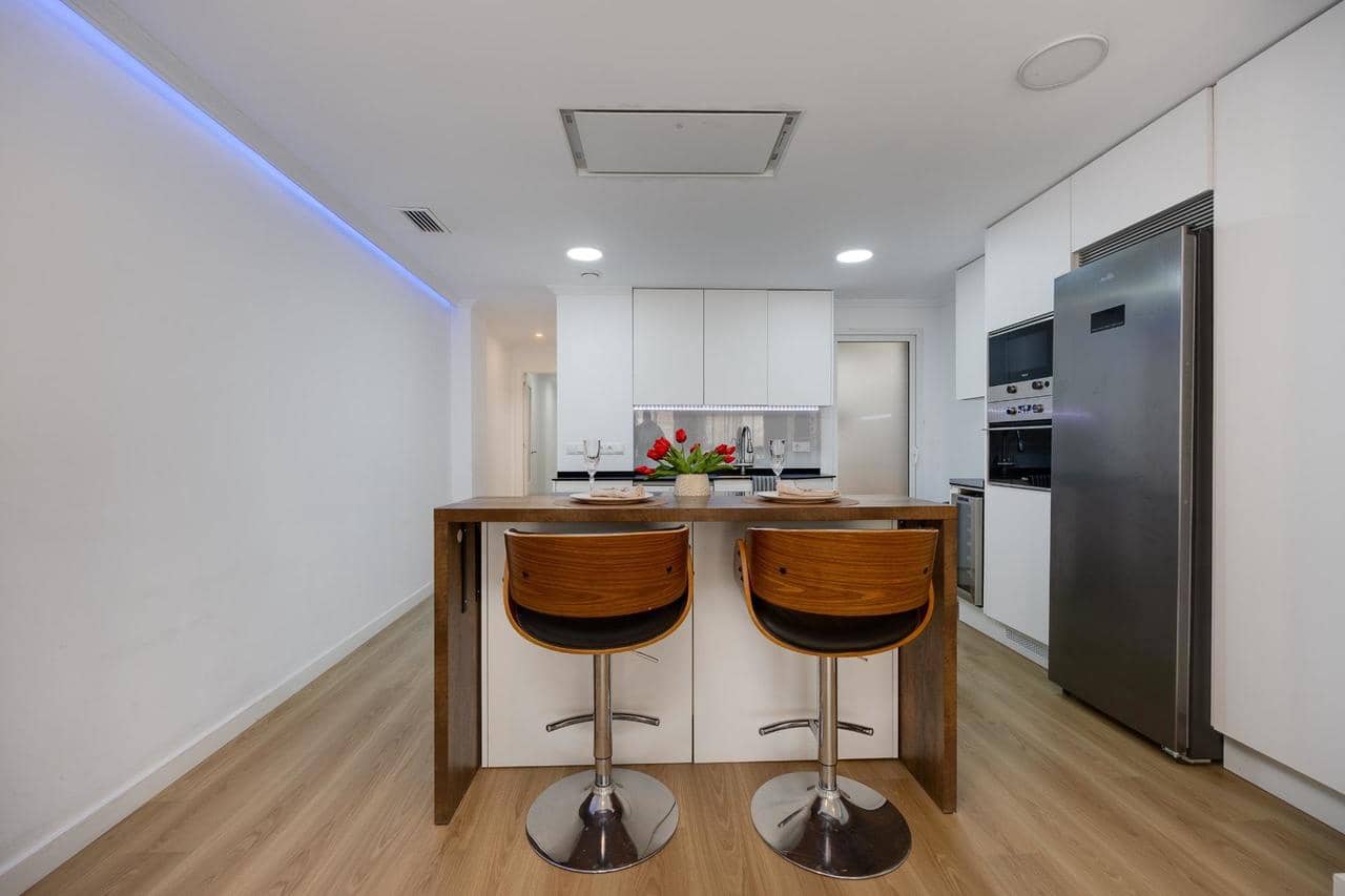 3 chambre Appartement à vendre à Torrevieja - 265 000 € (Ref: 9935974)