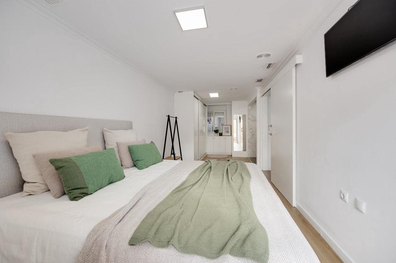 3 chambre Appartement à vendre à Torrevieja - 265 000 € (Ref: 9935974)