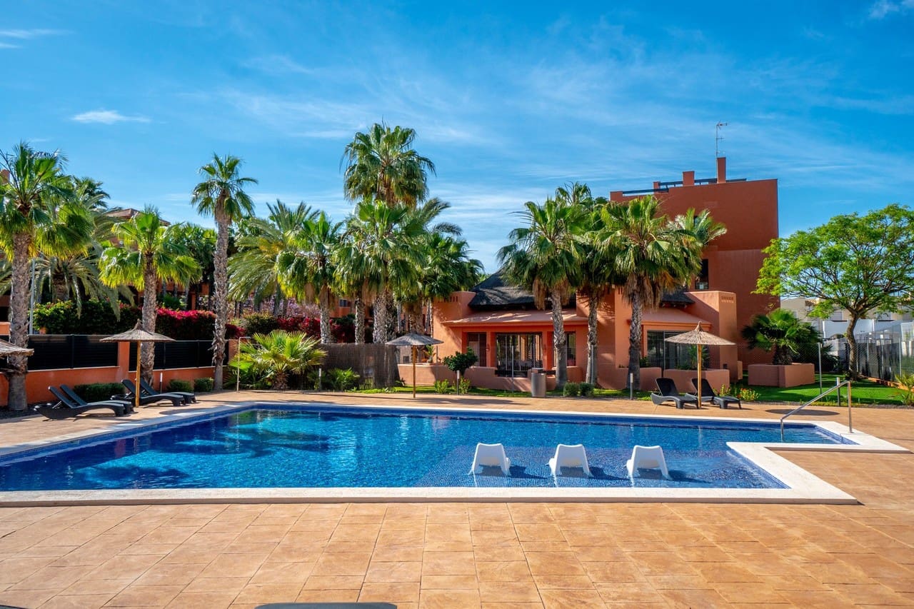 2 bedroom Apartment for sale in Villamartin with pool garage - € 254,950 (Ref: 9937606)