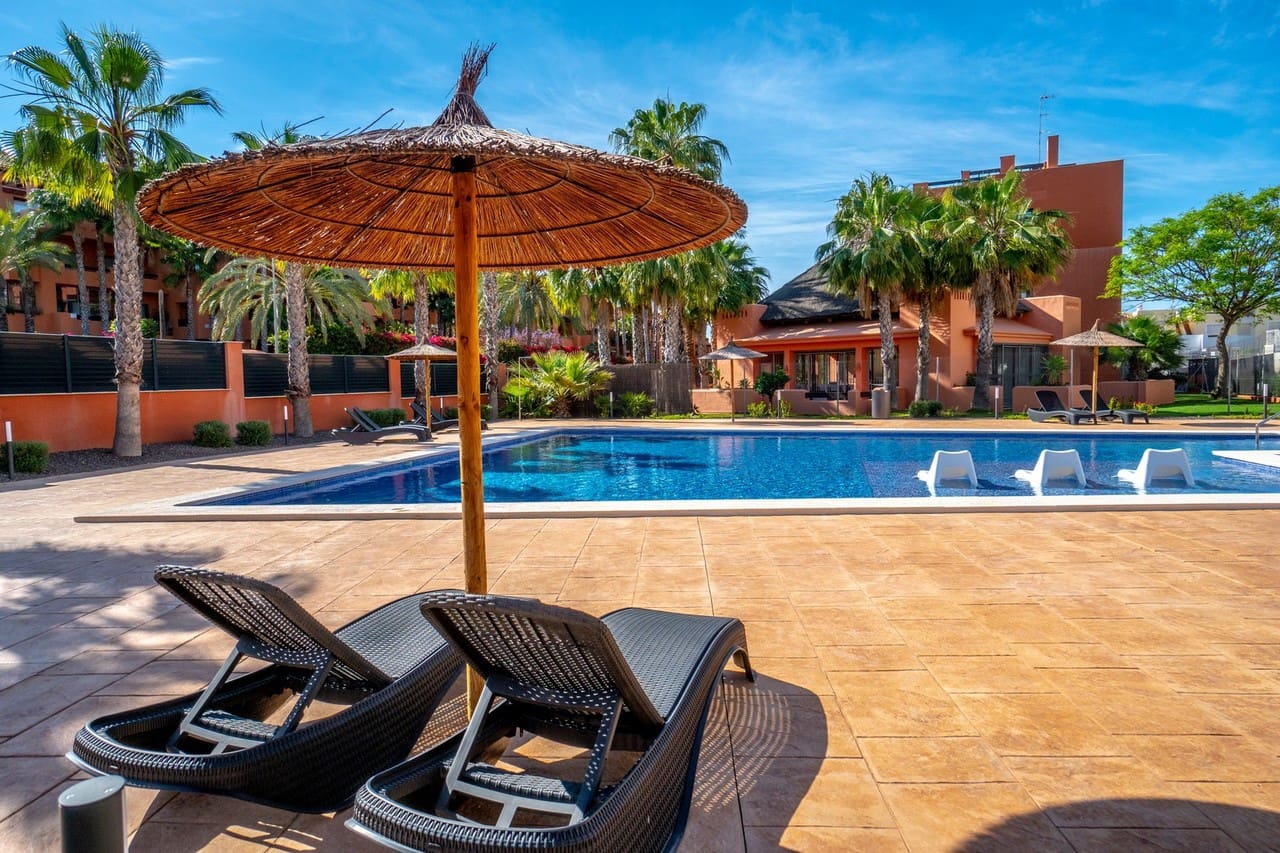 2 bedroom Apartment for sale in Villamartin with pool garage - € 254,950 (Ref: 9937606)