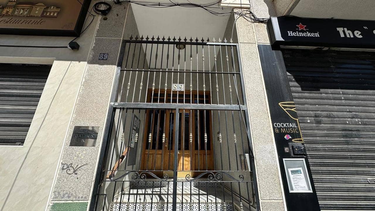 2 soverom Leilighet til salgs i Torrevieja - € 265 000 (Ref: 9937613)