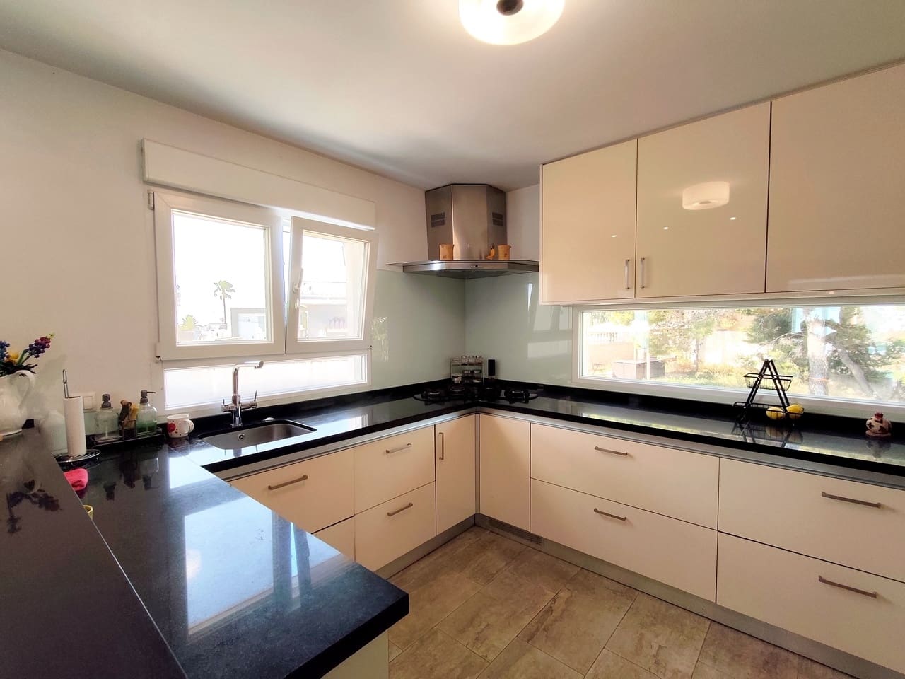 4 soveværelse Villa til salg i Ciudad Quesada - € 549.000 (Ref: 9937617)