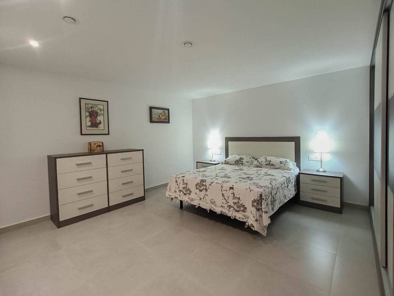 5 bedroom Villa for sale in Rojales - € 450,000 (Ref: 9937618)