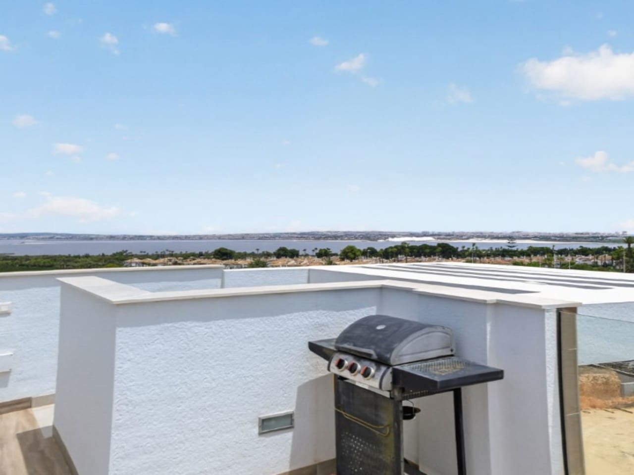 4 chambre Villa/Maison à vendre à Torrevieja - 495 000 € (Ref: 9937621)