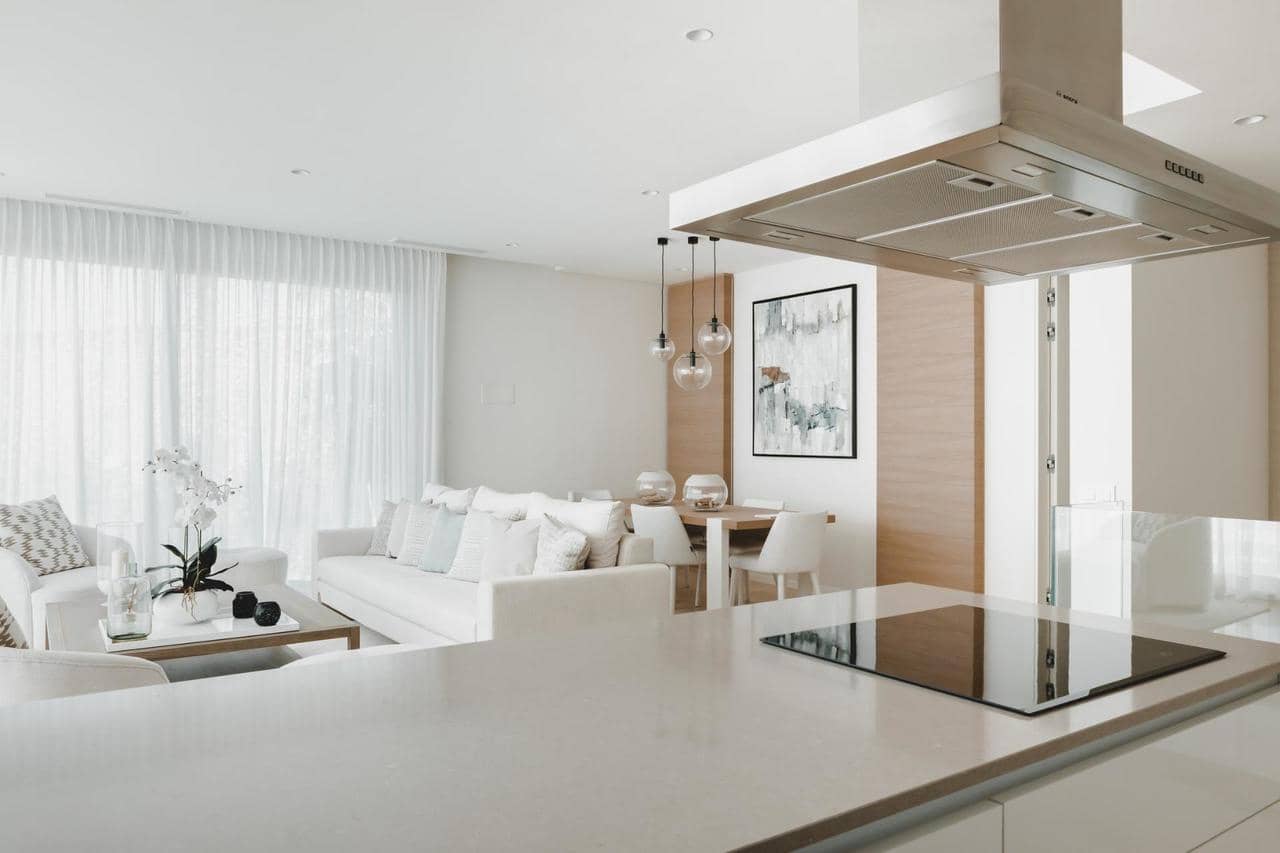 4 sypialnia Apartament na sprzedaż w Benahavis z basenem - 1 050 000 € (Ref: 9937629)
