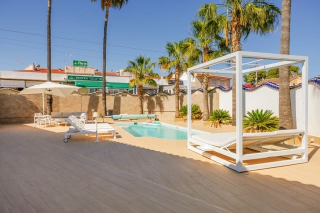 5 camera da letto Villa in vendita in Ciudad Quesada, Rojales con piscina garage - 590.000 € (Rif: 9941797)