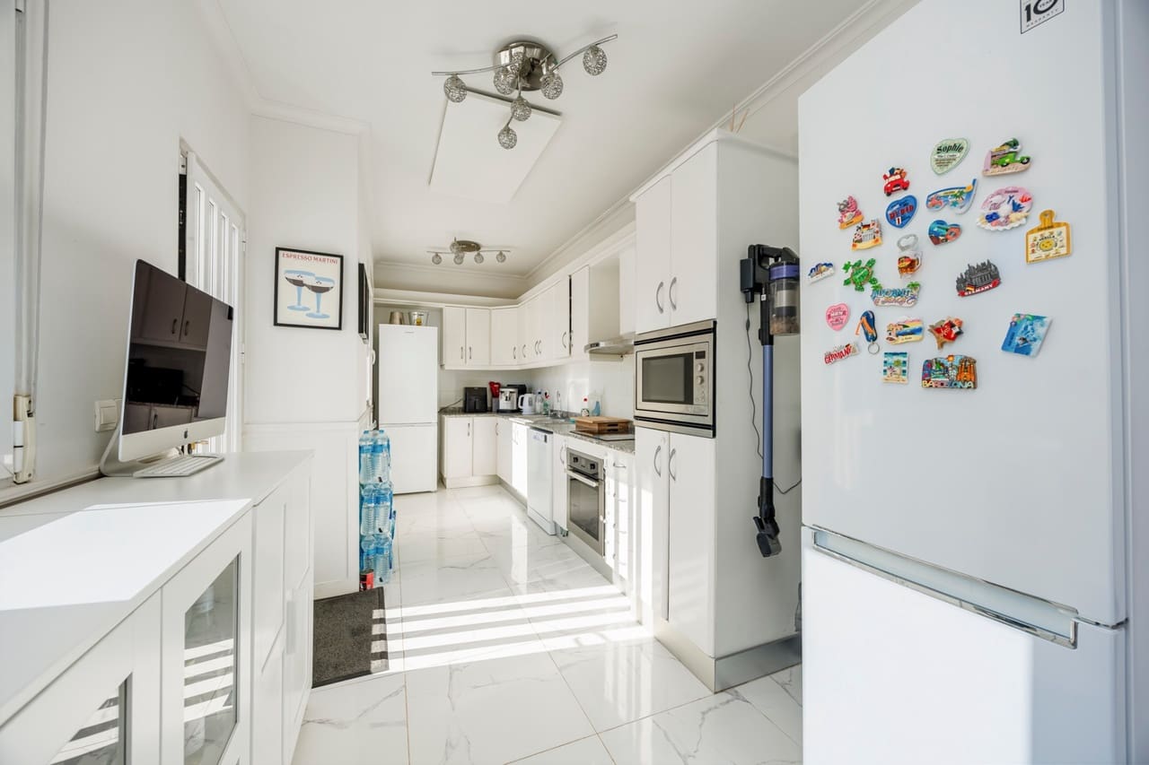 5 quarto Moradia para venda em Ciudad Quesada com piscina garagem - 590 000 € (Ref: 9941797)