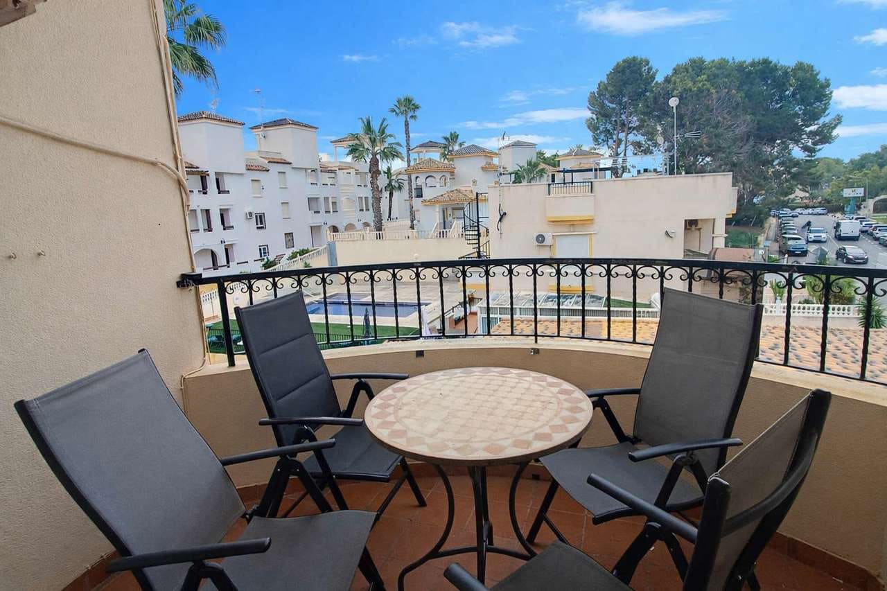 2 bedroom Apartment for sale in Villamartin - € 149,950 (Ref: 9941807)