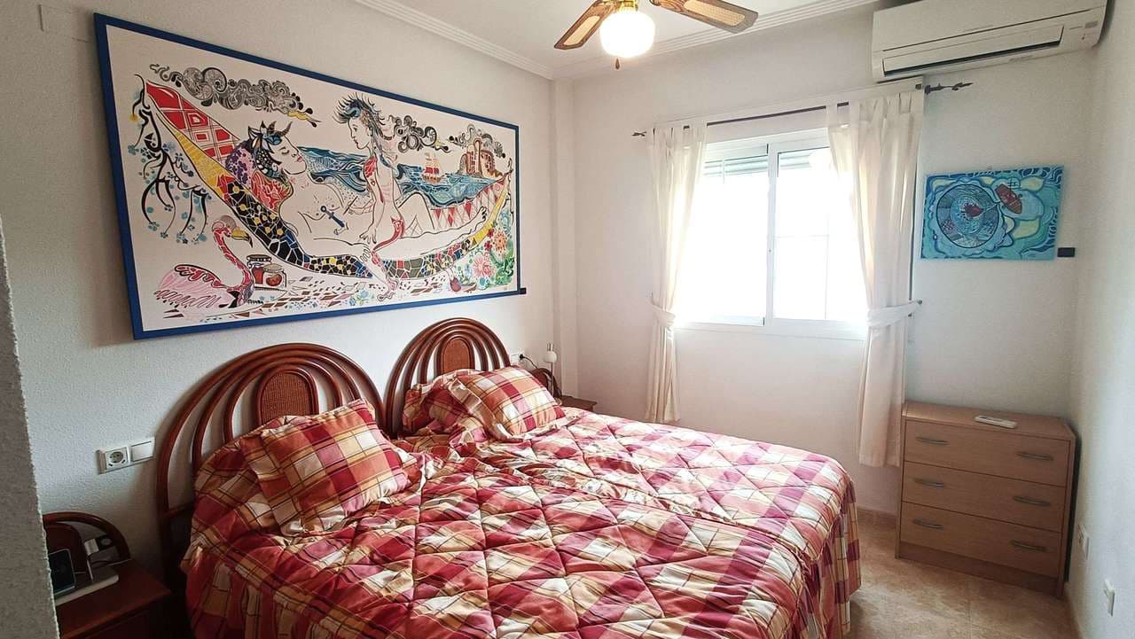 2 bedroom Apartment for sale in Villamartin - € 149,950 (Ref: 9941807)