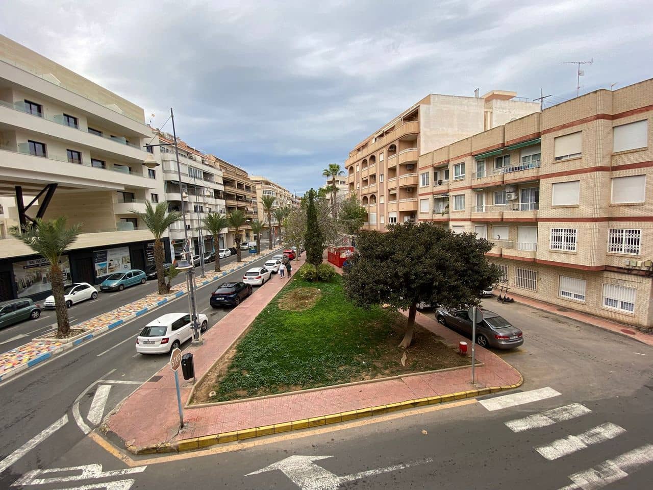 5 Zimmer Apartment zu verkaufen in Torrevieja - 330.000 € (Ref: 9941809)