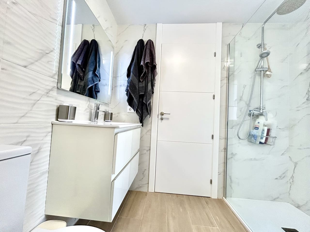 2 soveværelse Lejlighed til salg i Villamartin med swimmingpool garage - € 260.000 (Ref: 9941810)