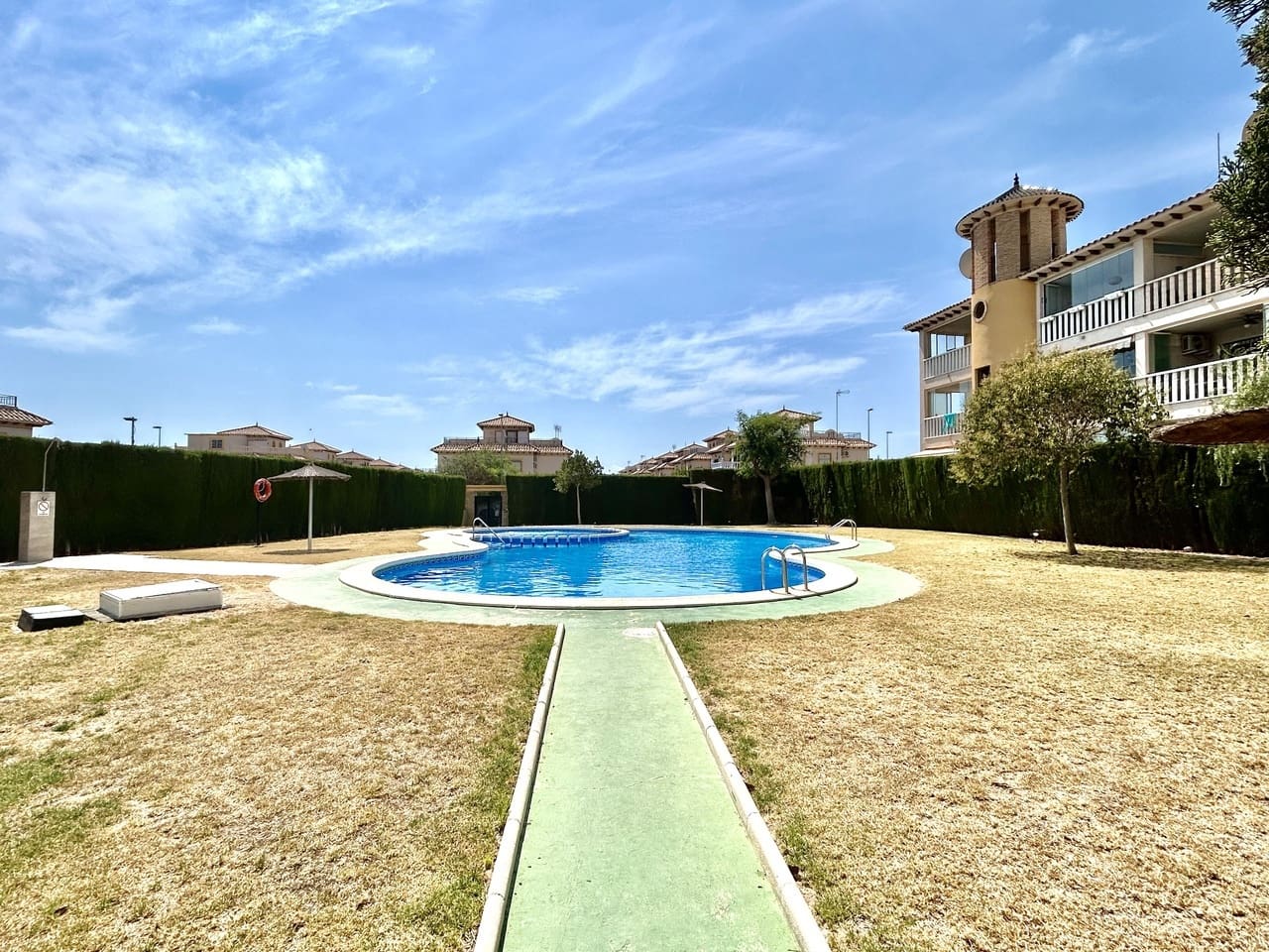 2 soverom Penthouse til salgs i La Zenia - € 164 900 (Ref: 9941812)