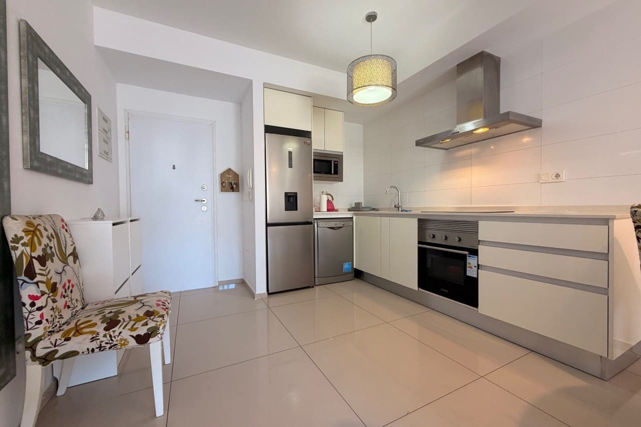 2 soverom Leilighet til salgs i Ciudad Quesada med svømmebasseng - € 225 000 (Ref: 9943398)