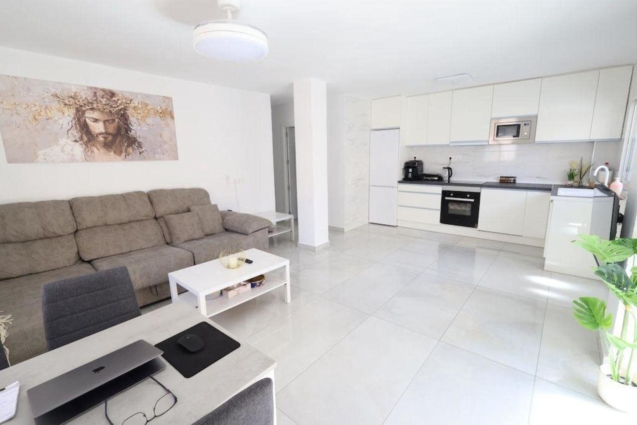 3 chambre Appartement à vendre à Torrevieja - 239 000 € (Ref: 9945316)