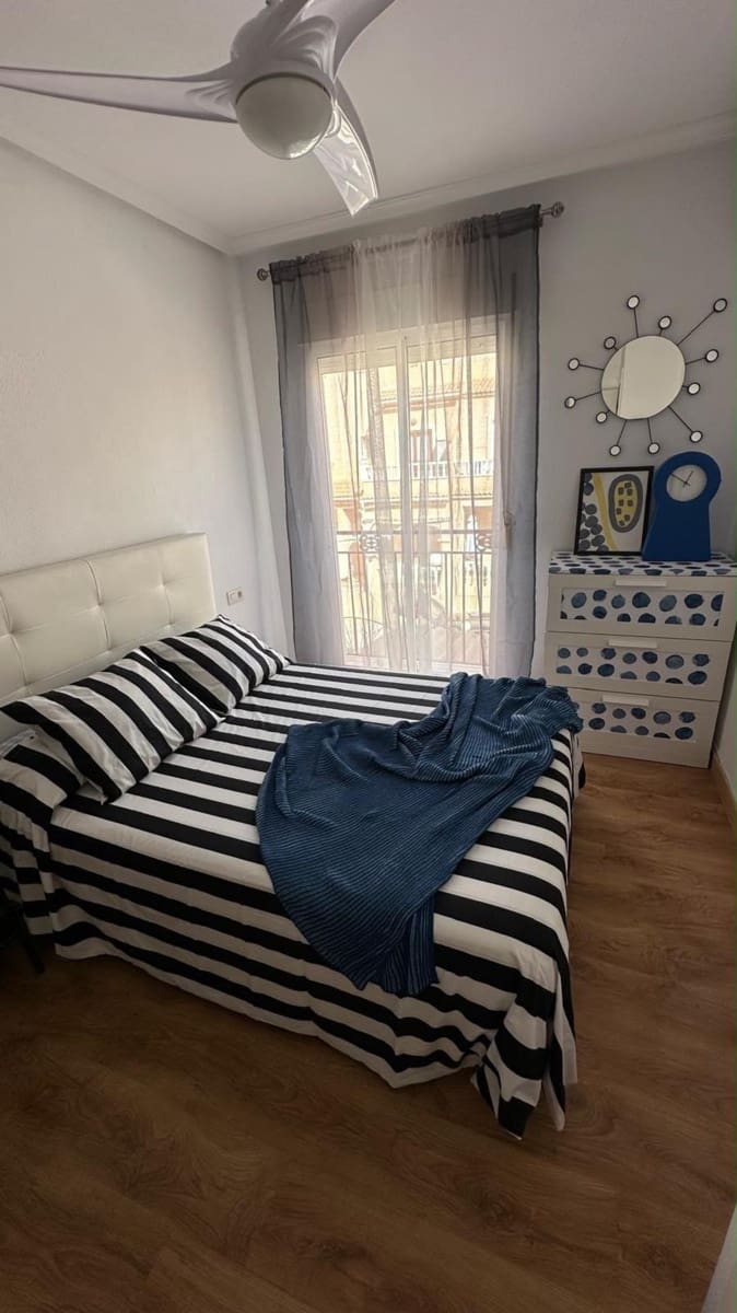 3 soveværelse Byhus til salg i Orihuela Costa med swimmingpool garage - € 279.900 (Ref: 9945318)