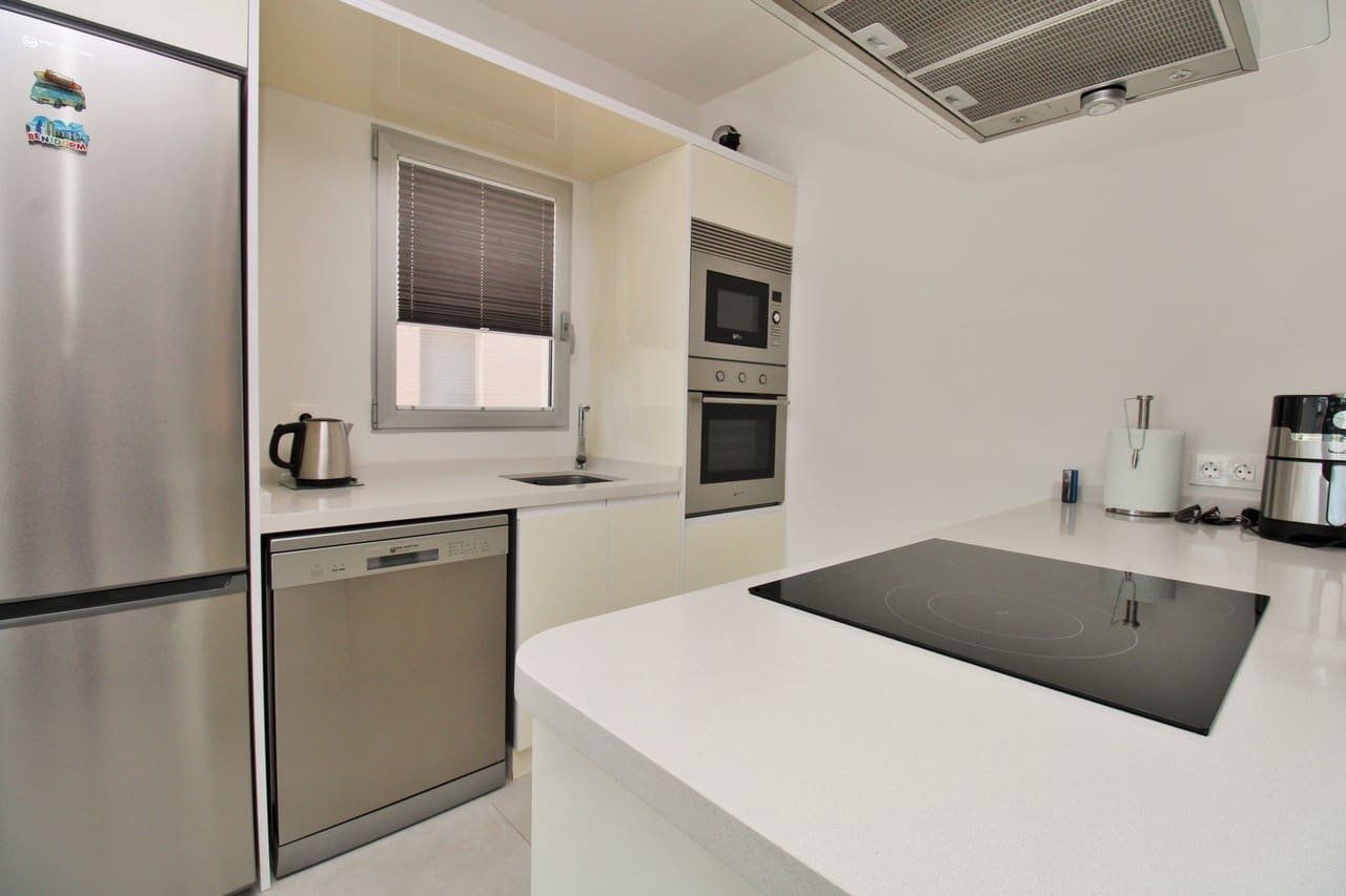2 soverom Leilighet til salgs i Villamartin med svømmebasseng garasje - € 249 950 (Ref: 9947366)