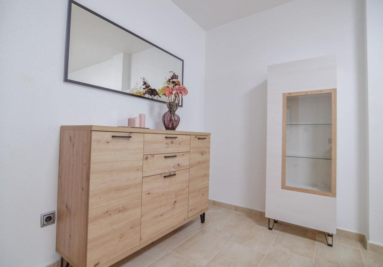 2 chambre Appartement à vendre à Torrevieja - 219 000 € (Ref: 9947371)