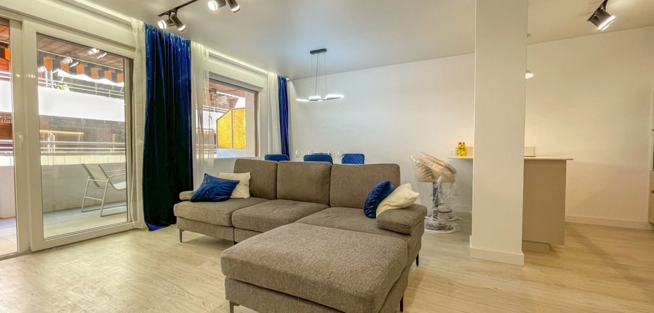 2 chambre Appartement à vendre à Torrevieja - 265 000 € (Ref: 9949318)