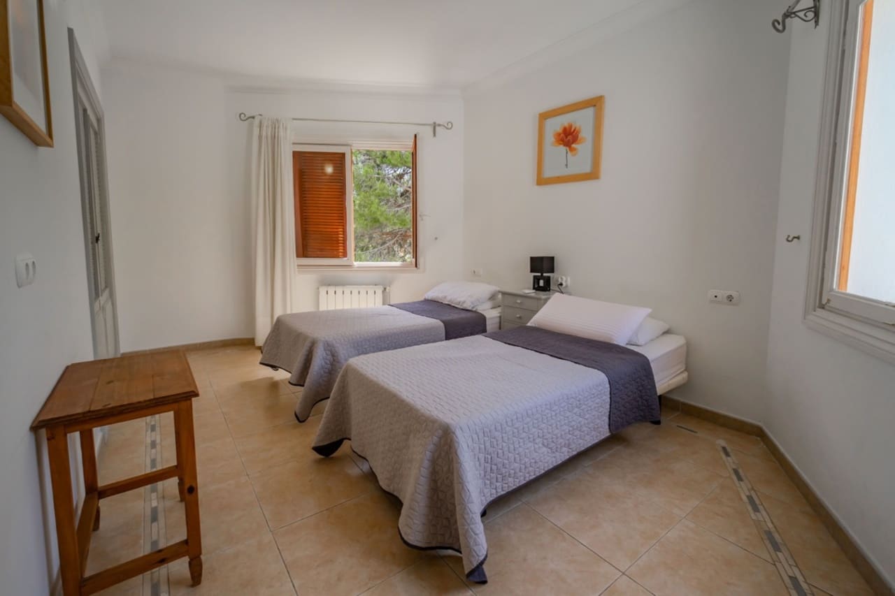 4 soverom Villa til salgs i Cabo Roig med svømmebasseng - € 2 500 000 (Ref: 9952013)