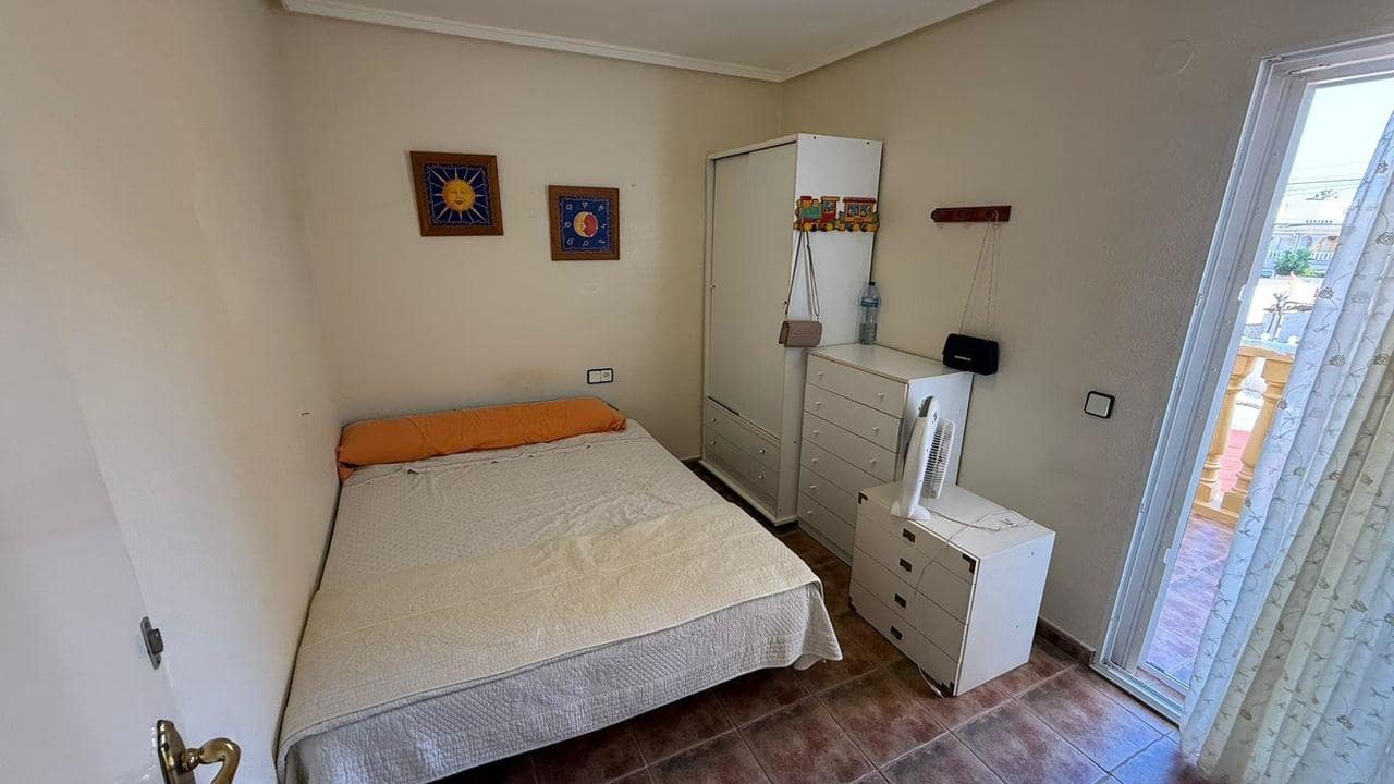 3 soverom Leilighet til salgs i Torrevieja med svømmebasseng - € 315 000 (Ref: 9952021)