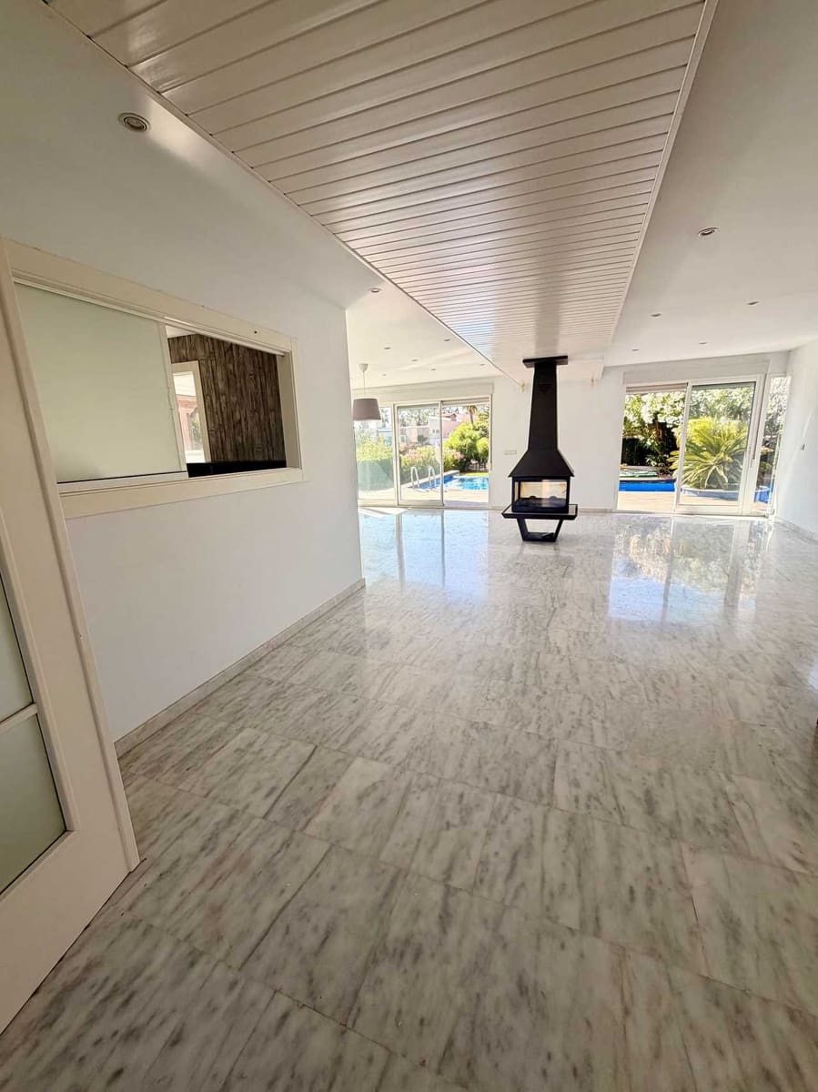 5 sovrum Villa till salu i La Manga del Mar Menor - 685 000 € (Ref: 9953811)