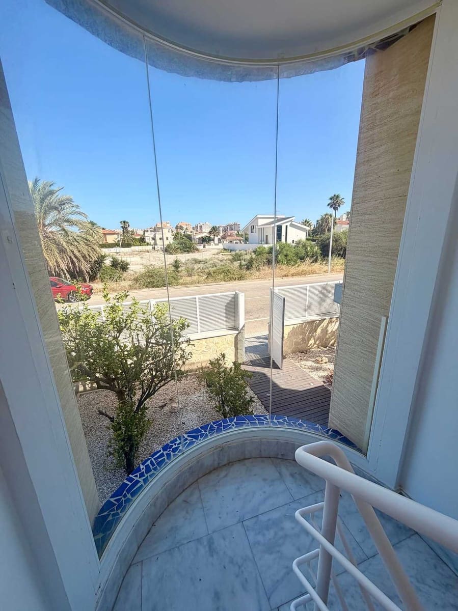 5 sovrum Villa till salu i La Manga del Mar Menor - 685 000 € (Ref: 9953811)
