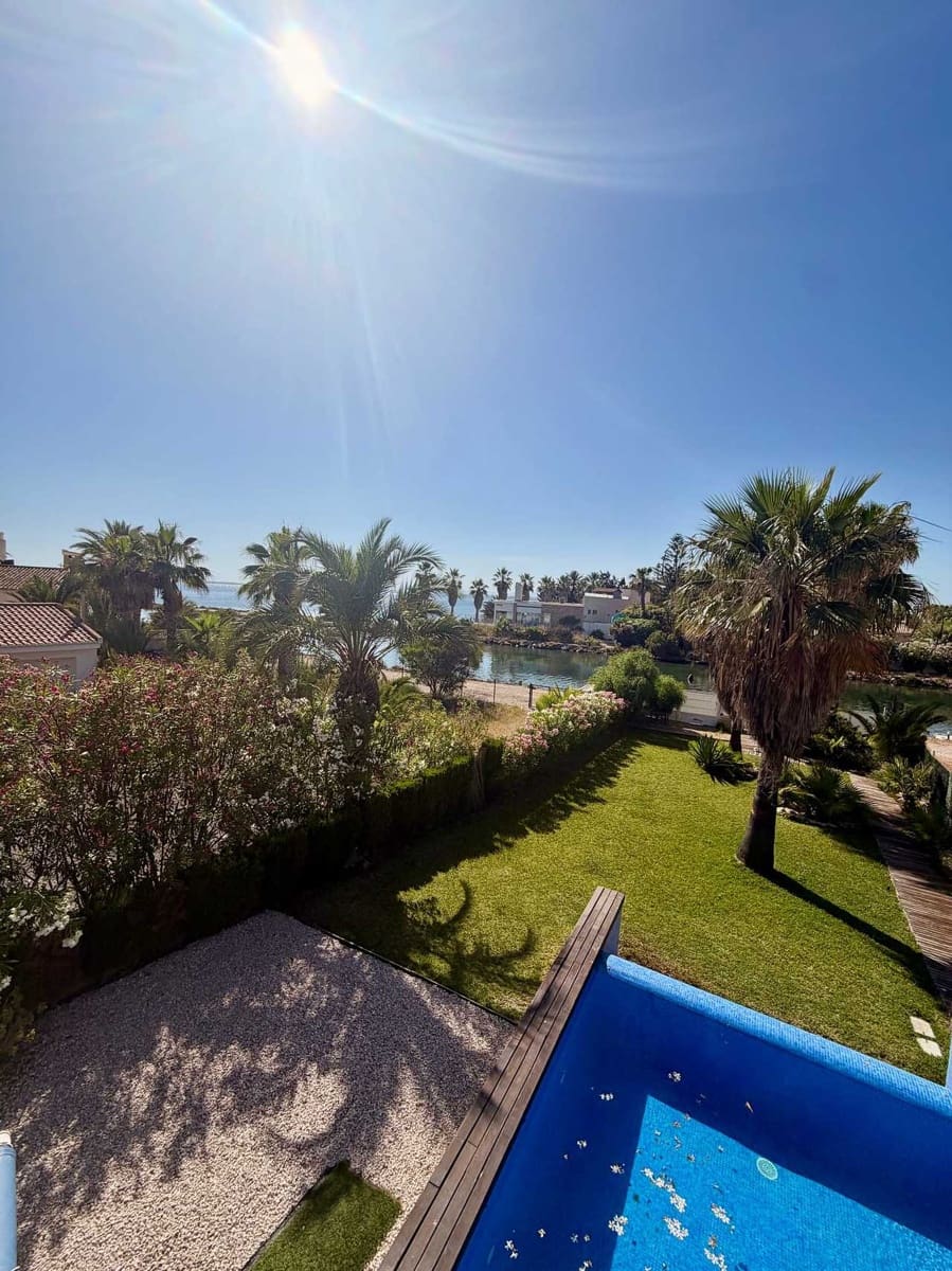 5 sovrum Villa till salu i La Manga del Mar Menor - 685 000 € (Ref: 9953811)