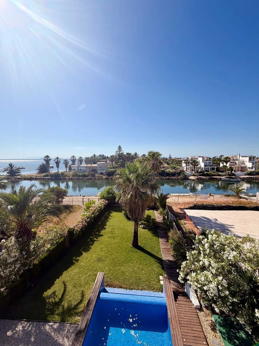 5 sovrum Villa till salu i La Manga del Mar Menor - 685 000 € (Ref: 9953811)